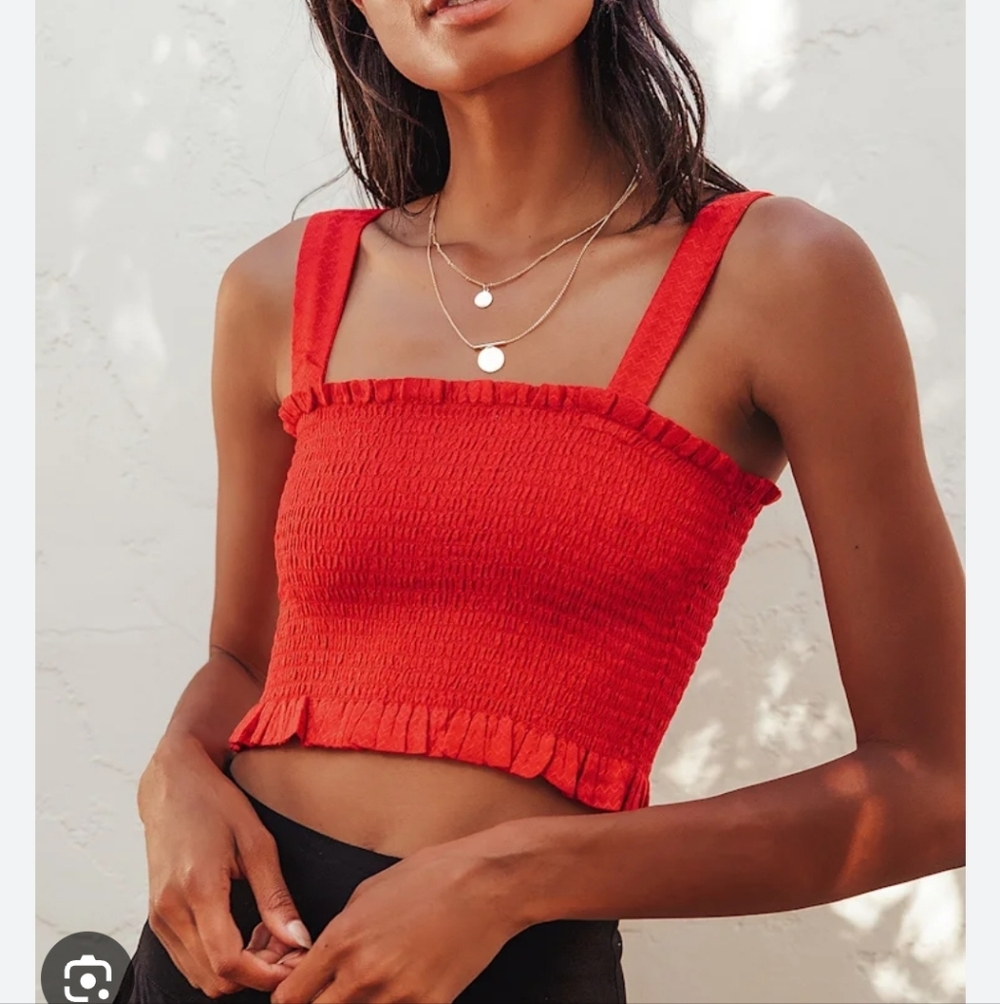 Bop Bop Red Smocked Crop Top - Picture 9 of 9